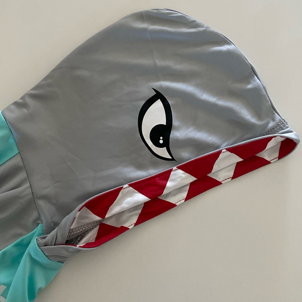 Hurley 3M Shark Rashguard - Picture 3 of 5
